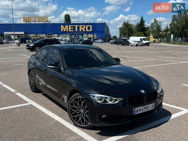 BMW 3 Series 2012
