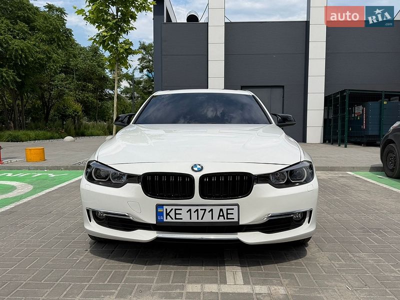 BMW 3 Series 2012