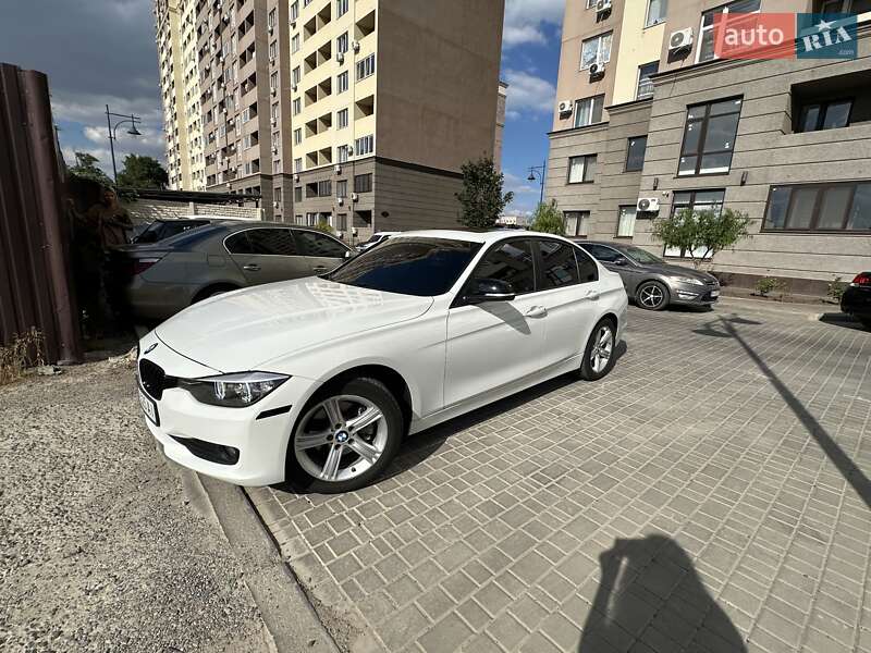 BMW 3 Series 2014