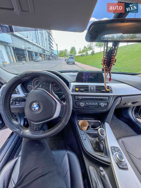 BMW 3 Series 2012