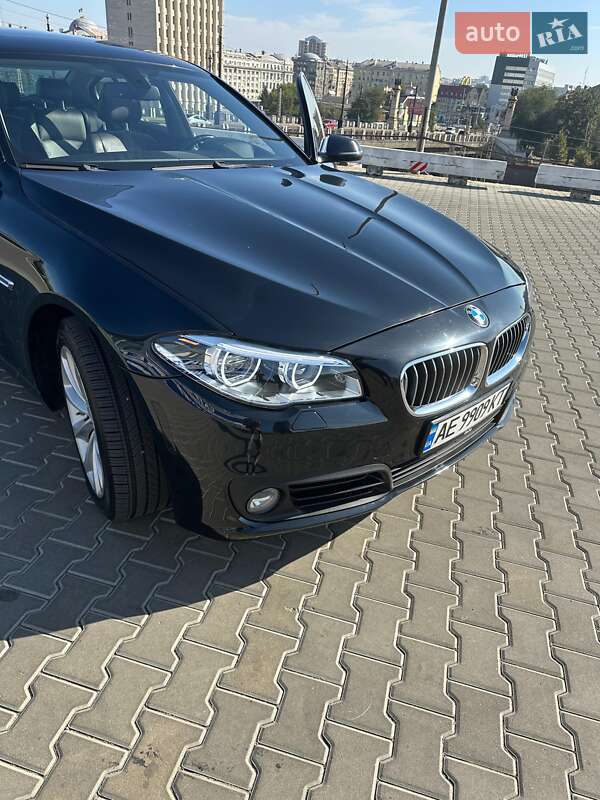 BMW 5 Series 2016