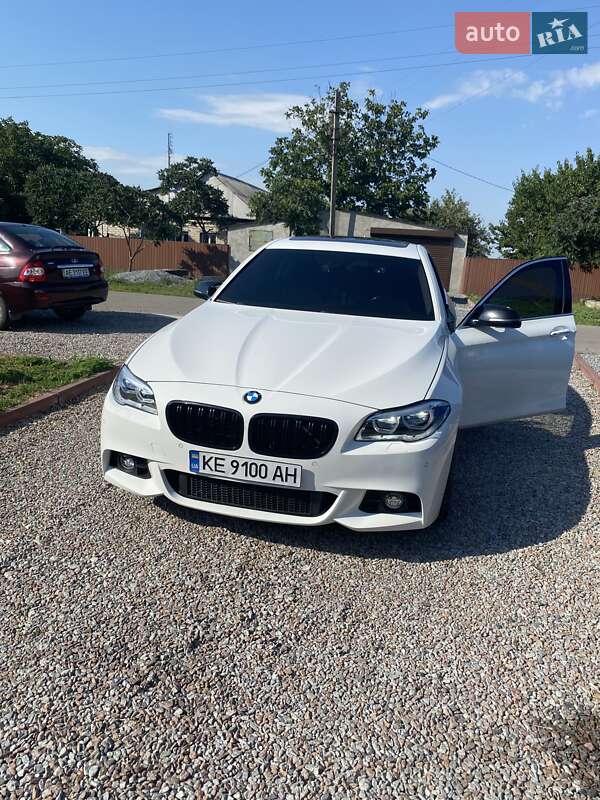 BMW 5 Series 2015
