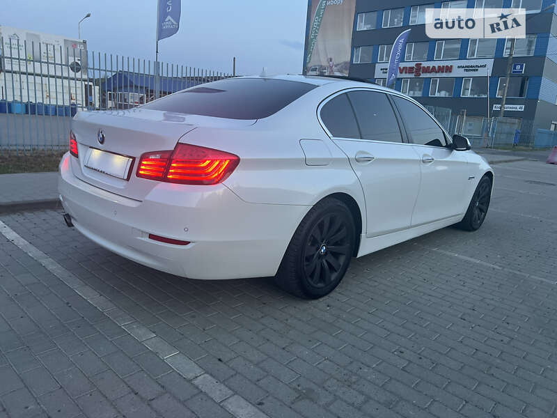 BMW 5 Series 2016