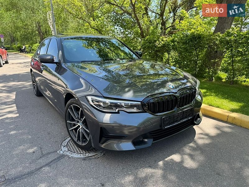 BMW 3 Series 2020
