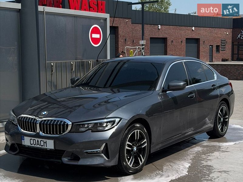 BMW 3 Series 2020
