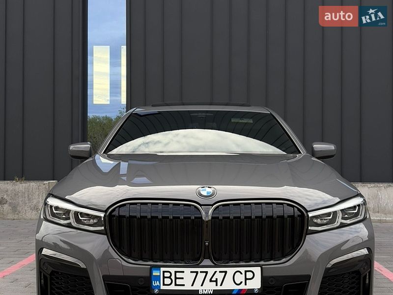 BMW 7 Series 2021