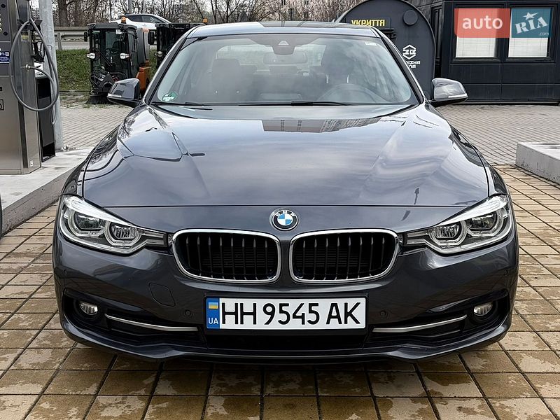 BMW 3 Series 2017