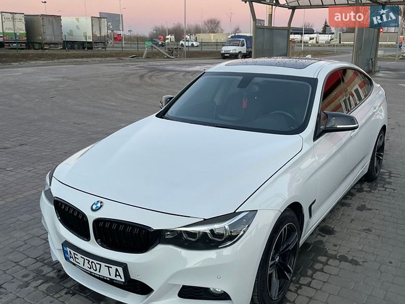 BMW 3 Series 2015