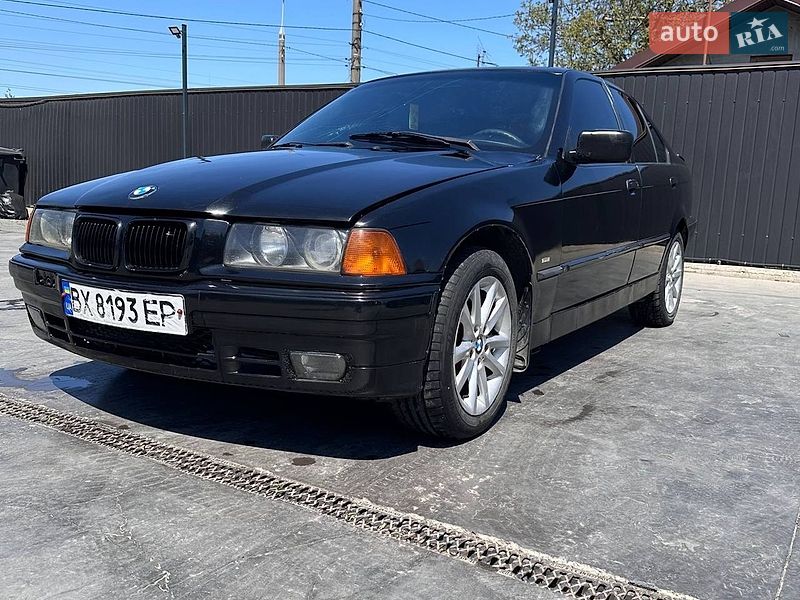 BMW 3 Series 1992
