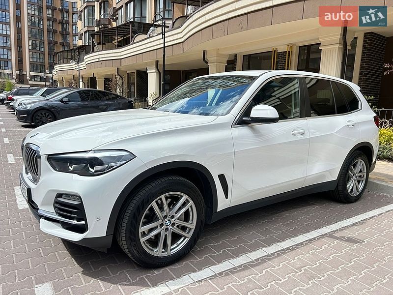 BMW X5 2021