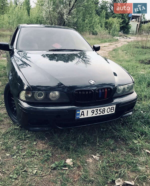 BMW 5 Series 1999