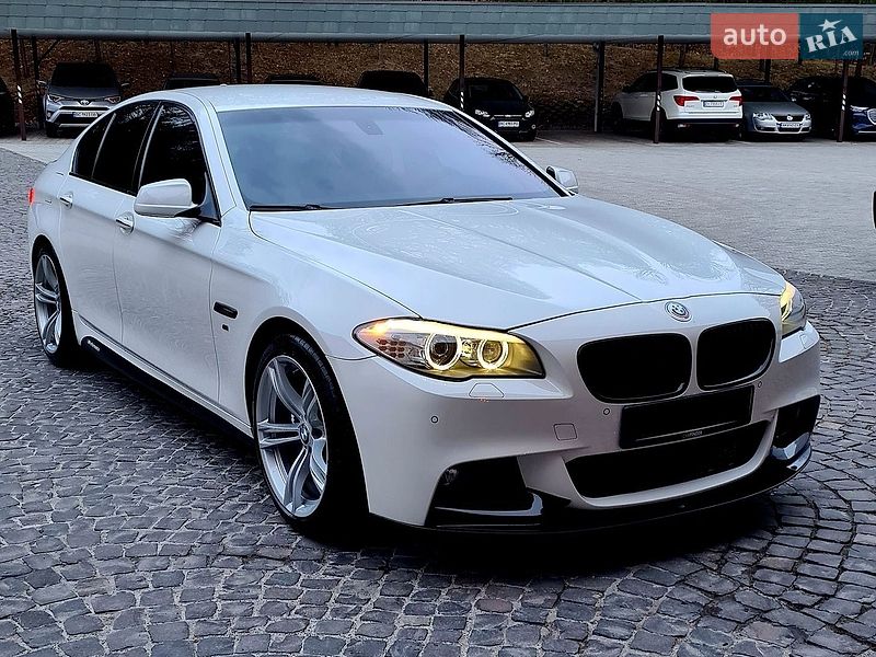BMW 5 Series 2011
