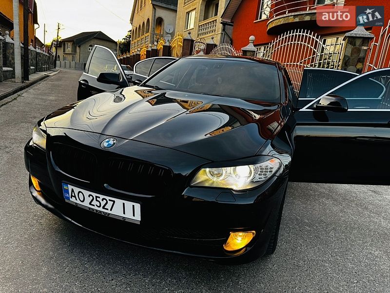 BMW 5 Series 2011