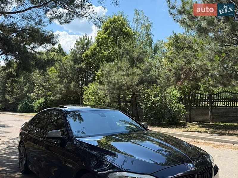 BMW 5 Series 2012