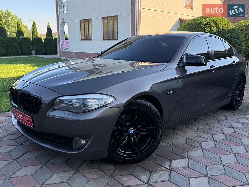 BMW 5 Series 2012