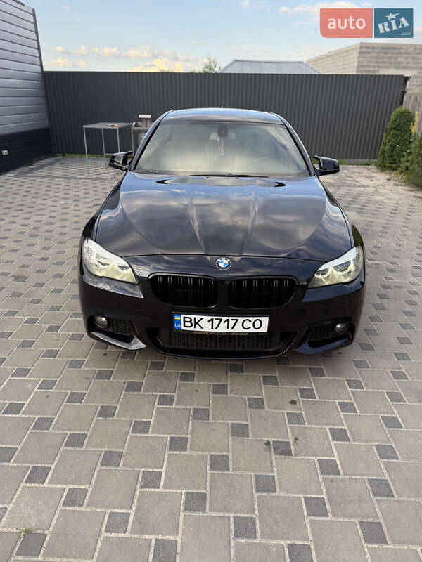 BMW 5 Series 2011
