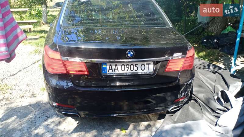 BMW 7 Series 2010