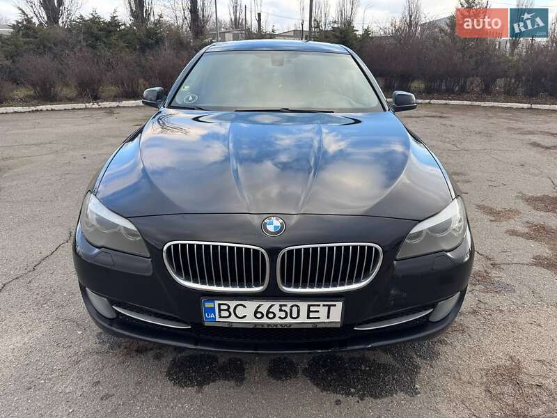 BMW 5 Series 2012