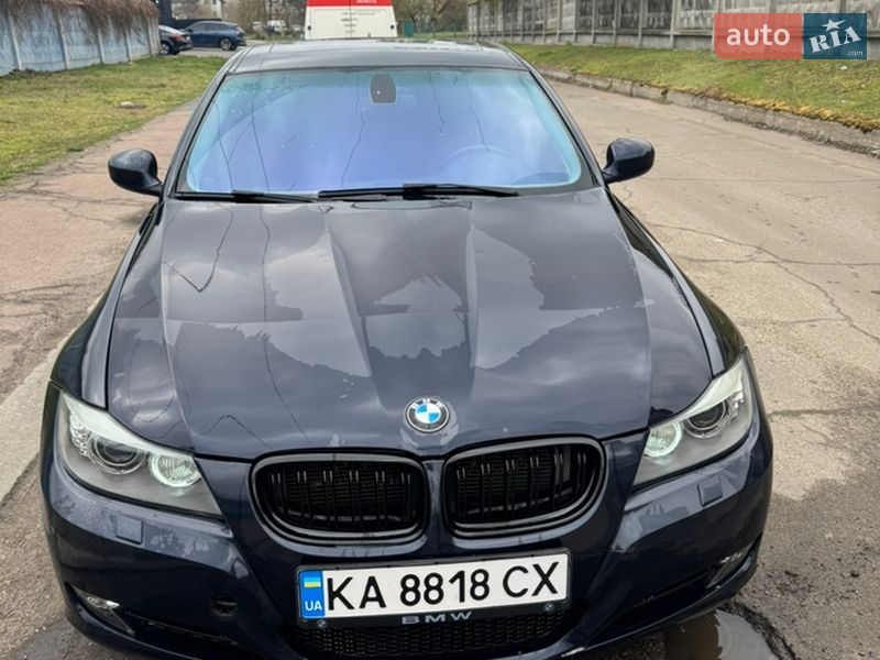 BMW 3 Series 2010