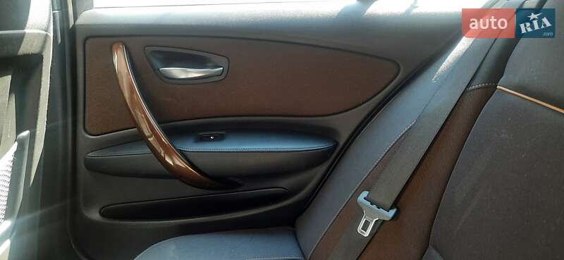 BMW 1 Series 2010