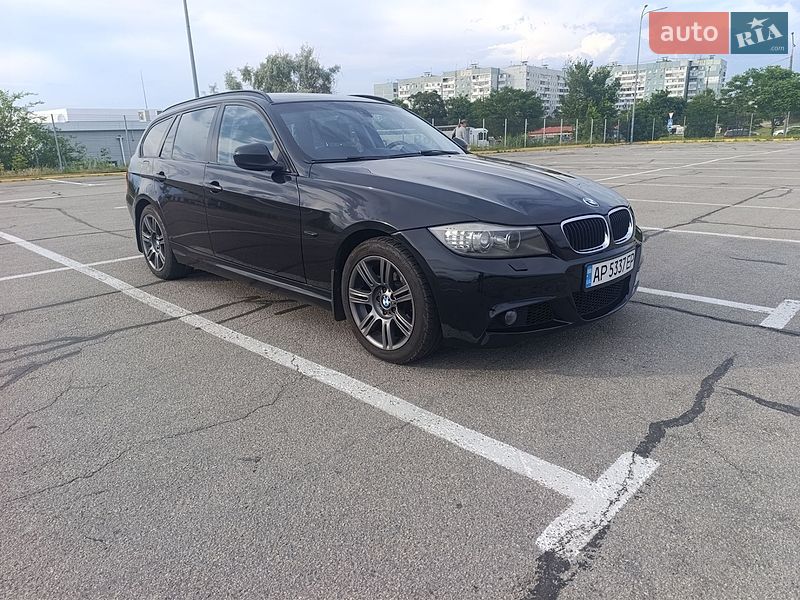 BMW 3 Series 2011