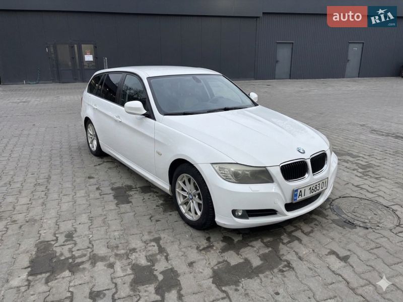 BMW 3 Series 2011
