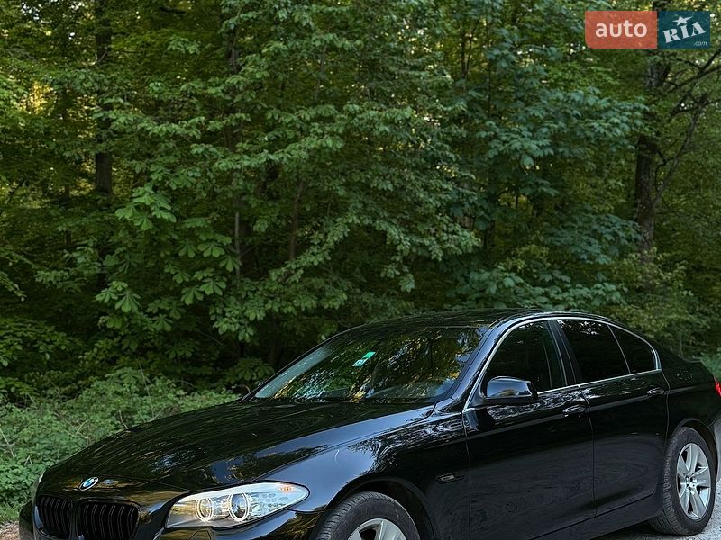 BMW 5 Series 2011