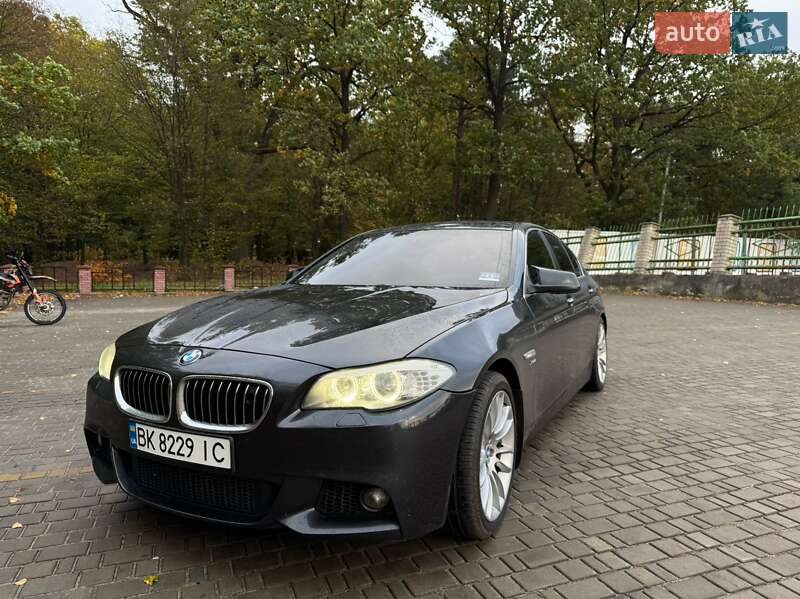 BMW 5 Series 2011