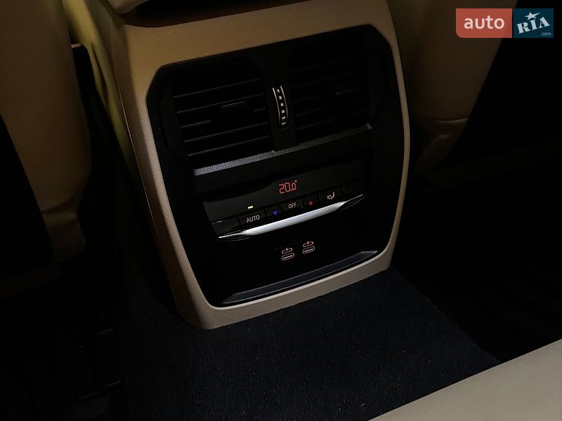 BMW i4 2025