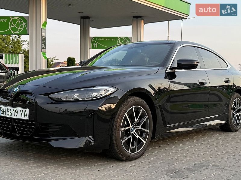 BMW i4 2023
