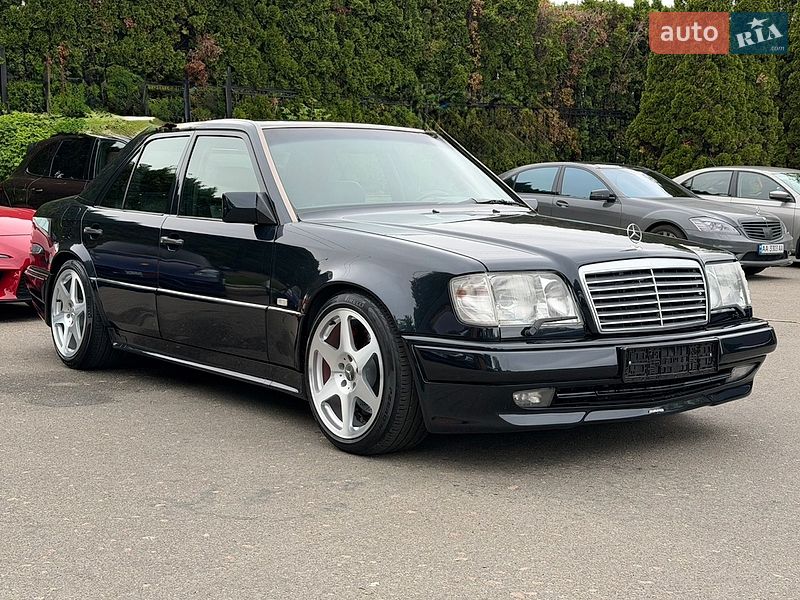 Mercedes-Benz E-Class 1995