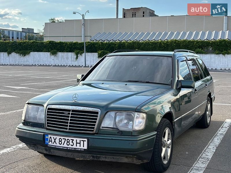 Mercedes-Benz E-Class 1995