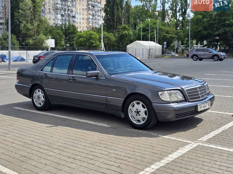 Mercedes-Benz S-Class 1997