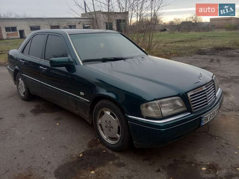 Mercedes-Benz C-Class 1995