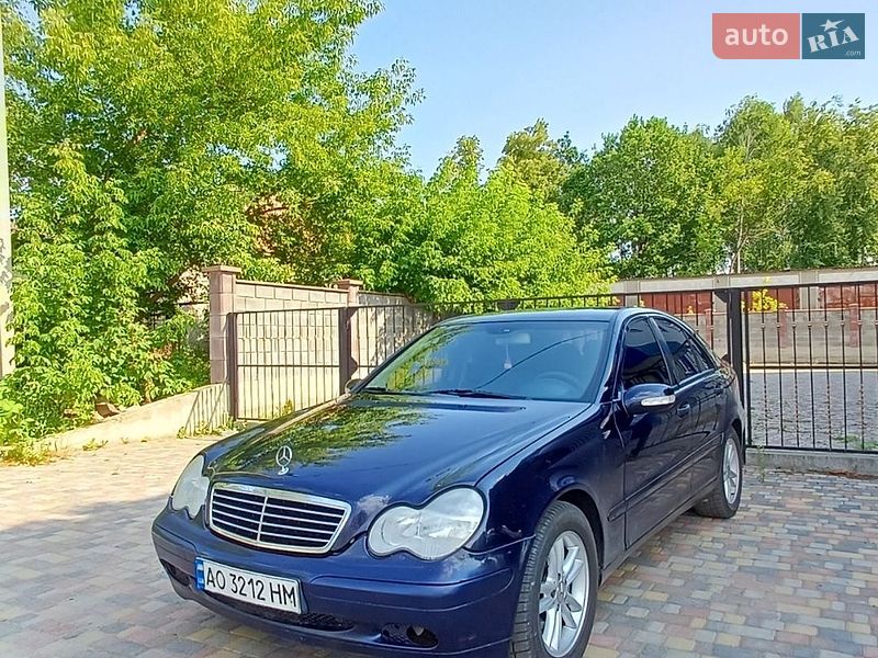 Mercedes-Benz C-Class 2002