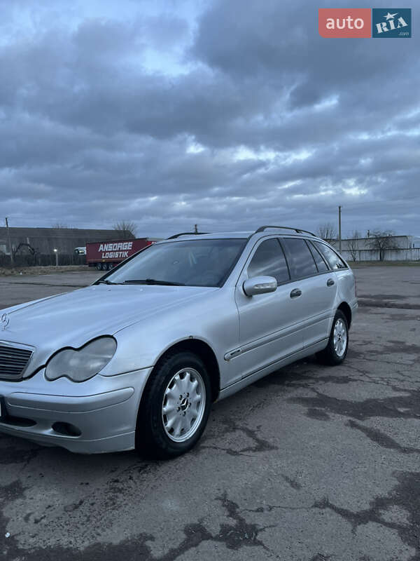 Mercedes-Benz C-Class 2001