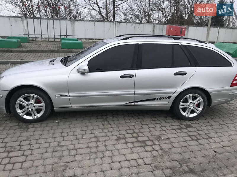 Mercedes-Benz C-Class 2001