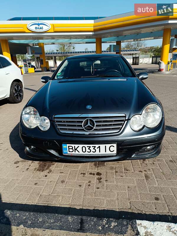 Mercedes-Benz C-Class 2007