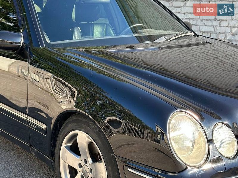 Mercedes-Benz E-Class 2002