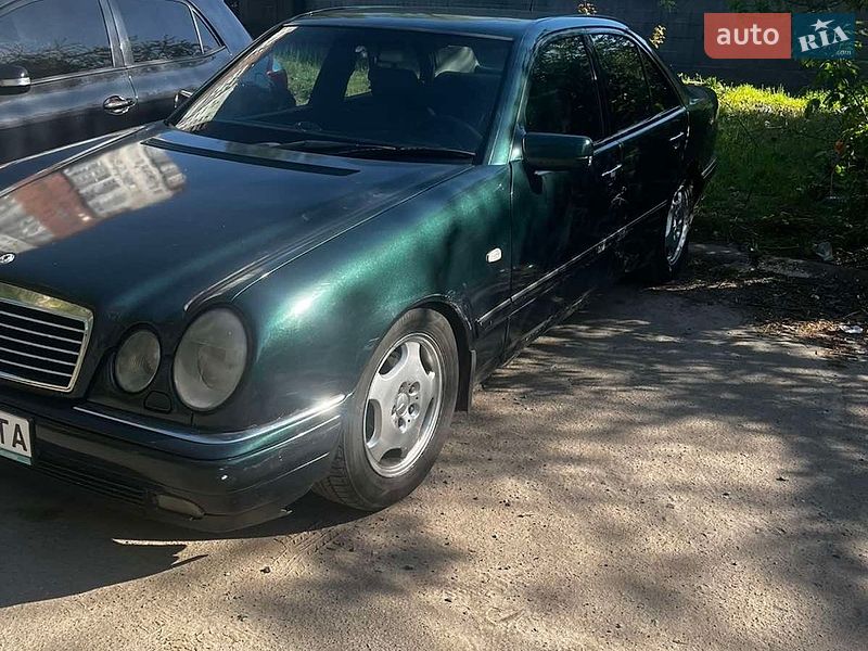 Mercedes-Benz E-Class 1998