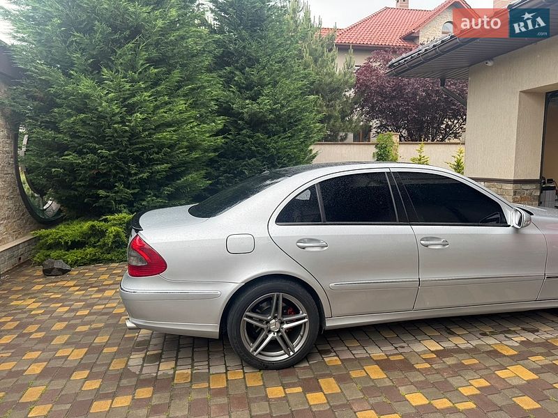 Mercedes-Benz E-Class 2007