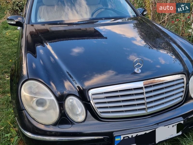 Mercedes-Benz E-Class 2004