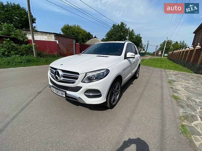 Mercedes-Benz GLE-Class 2015