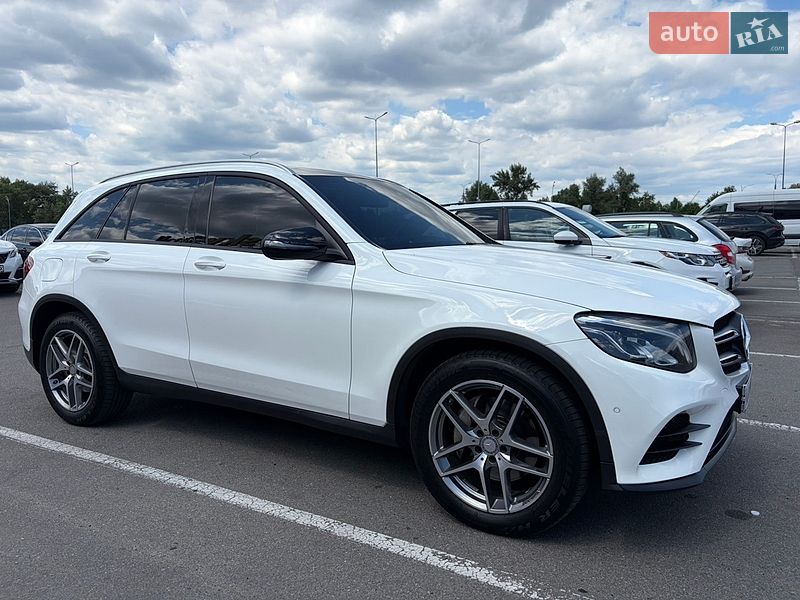Mercedes-Benz GLC-Class 2017