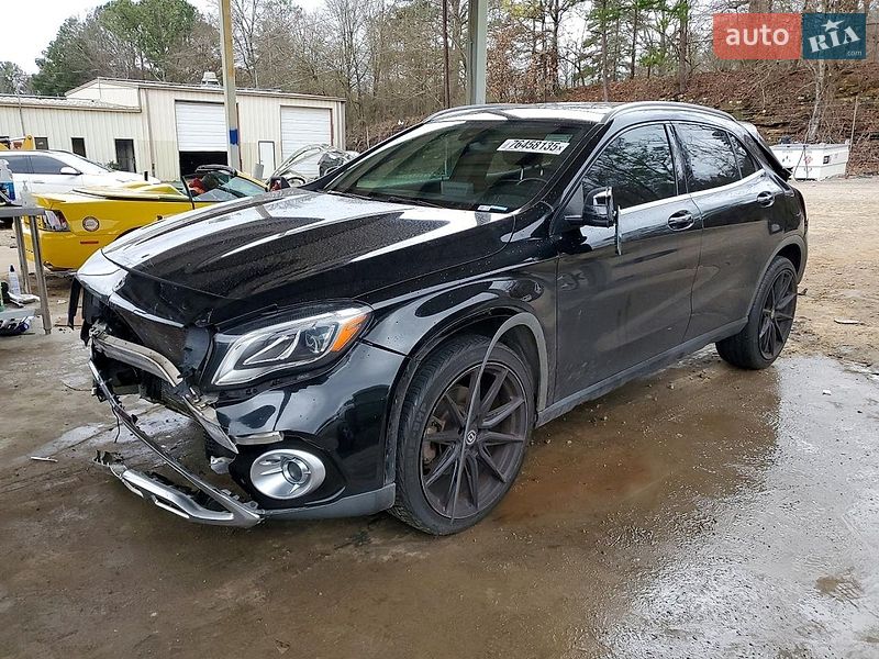 Mercedes-Benz GLA-Class 2018