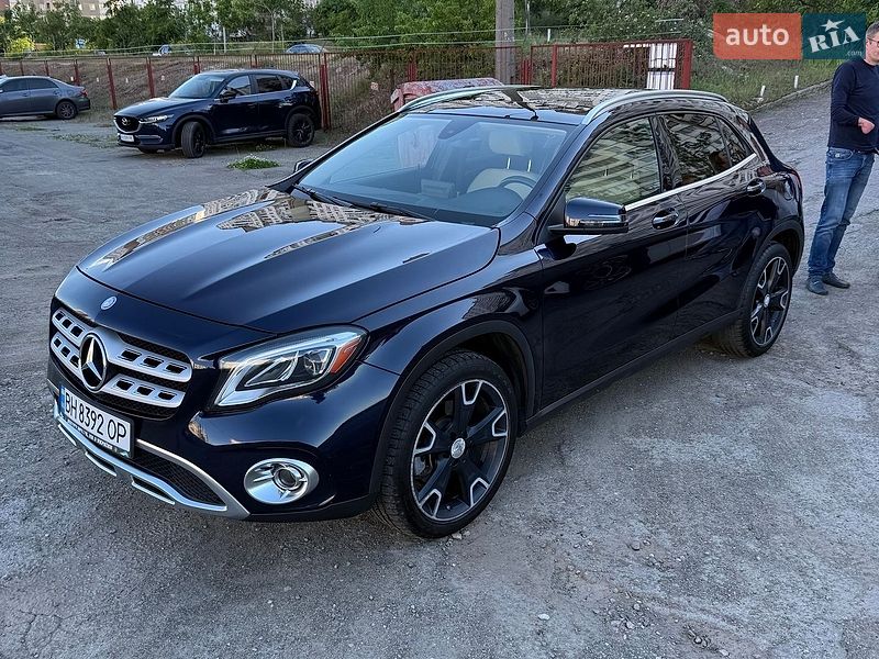 Mercedes-Benz GLA-Class 2018