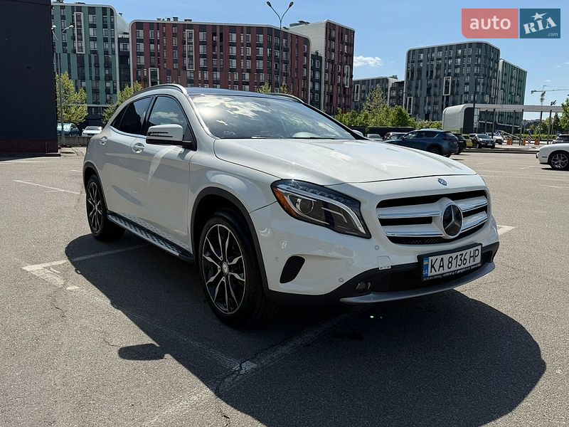 Mercedes-Benz GLA-Class 2015