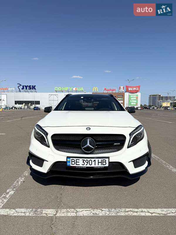 Mercedes-Benz GLA-Class 2016