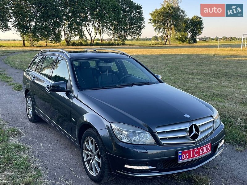 Mercedes-Benz C-Class 2010