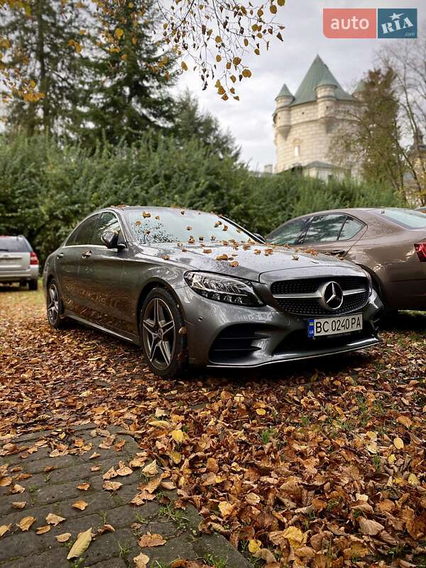 Mercedes-Benz C-Class 2019